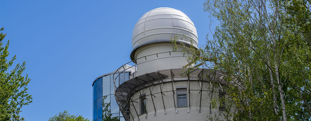 Planetarium i obserwatorium UwB