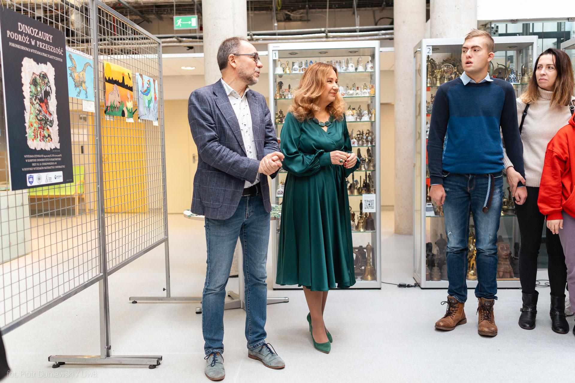 07_wystawa_dinozaury.jpg