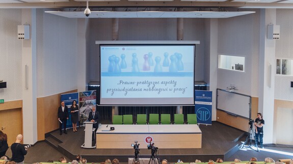 konferencja pt. Prawno-praktyczne aspekty przeciwdziałania mobbingowi w pracy 