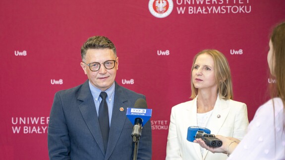prof. Mariusz Popławski i prof. UwB Alicja Korzeniecka-Bondar