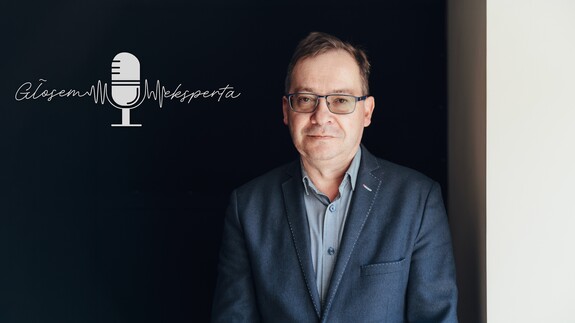 Za wiatrem gnać w tej pieśni rytm... czyli prawnik z UwB na szantowej scenie i z artystycznym stypendium od Marszałka Województwa Podlaskiego (podcast)