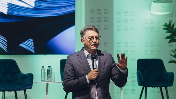 prof. dr hab. Mariusz Popławski 