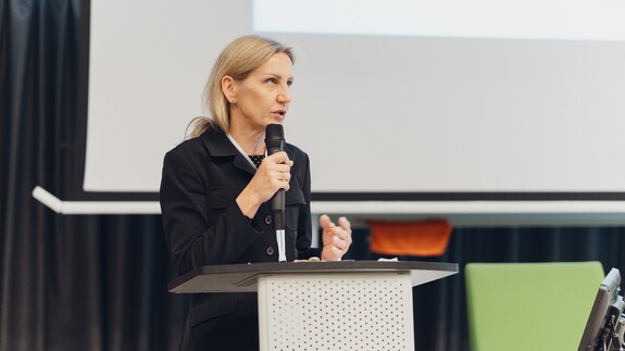 dr hab. Anna Gardocka-Dubatówka prof. UwB