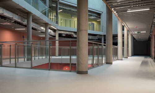 budynek nauk humanistycznych UwB