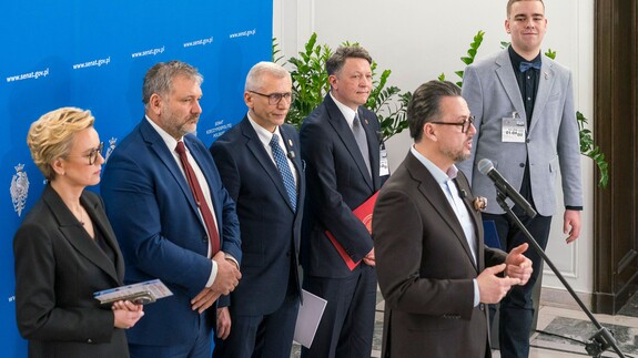 dr Sławomir Stasirowski Wiceprezes Fundacji PROBARE