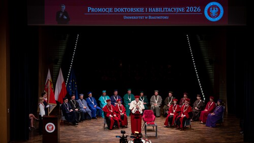 To ukoronowanie wielu lat wytężonej pracy, wyrzeczeń i pasji badawczej.  Na UwB odbyła się uroczystość promocji habilitacyjnych i doktorskich