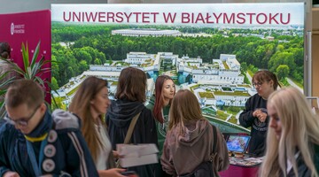 Białostocki Salon Maturzystów Perspektywy 2025 w kampusie UwB