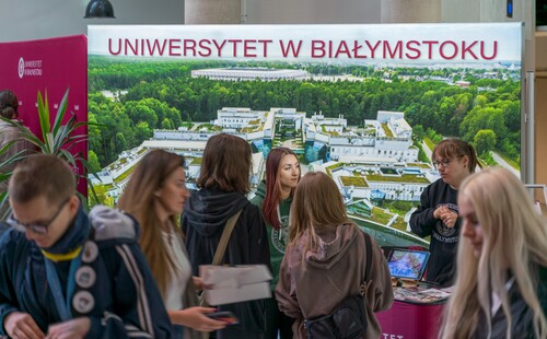 Białostocki Salon Maturzystów Perspektywy 2025 w kampusie UwB