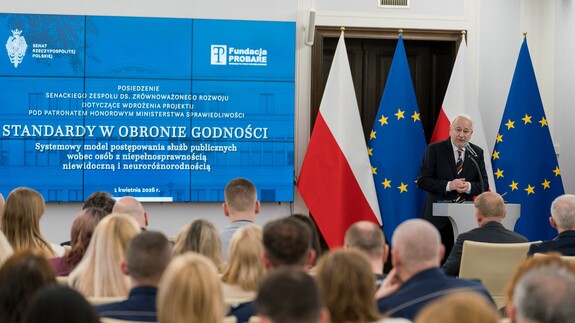 prof. dr hab. dr h.c. Marek Konopczyński 