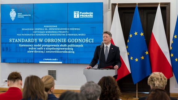 prof. dr hab. Mariusz Popławski Rektor Uniwersytetu w Białymstoku