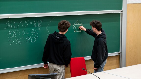 &bdquo;Studiuj z UwB&rdquo;