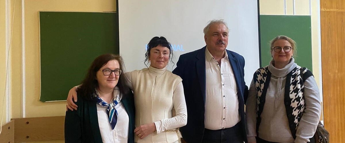 dr Iwona Kulesza-Woroniecka,  Kornelia Golombek, prof. Wiesław Tadeusz Popławski, prof. Barbara Cieślińska