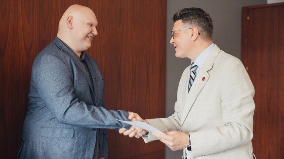 Dawid Kowalik i prof. Mariusz Popławski