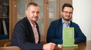 The Disputed Białowieża Forest? The prestigious monograph of lawyers of the University of Bialystok