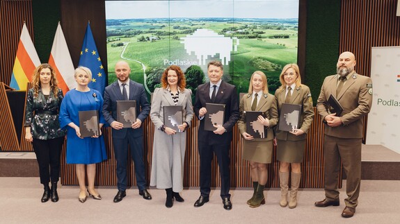 podpisanie umowy w Urzędzie Marszałkowskim