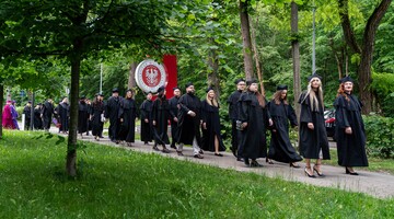 Promocje habilitacyjne i doktorskie na Uniwersytecie w Białymstoku 2026