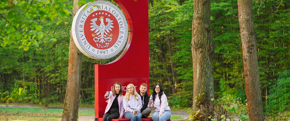 studenci UwB