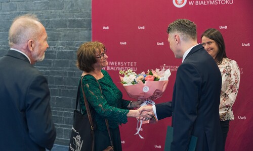 Uroczystość nadania tytułu doktora honoris causa Uniwersytetu w Białymstoku Robertowi I. Frostowi