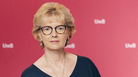 Dr hab. Beata Kalska-Szostko, prof. UwB