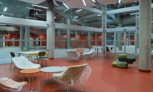 budynek nauk humanistycznych UwB