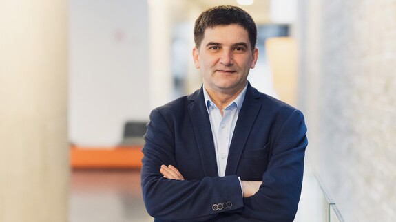 prof. Piotr Guzowski