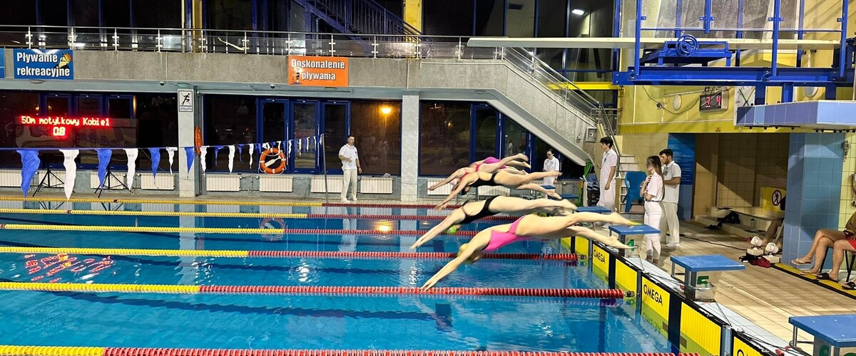 Podlaska Akademicka Liga w pływaniu kobiet i mężczyzn - zdjęcie z wydarzenia