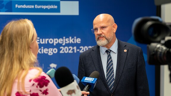 dr hab. Tomasz Bajkowski, prof. UwB