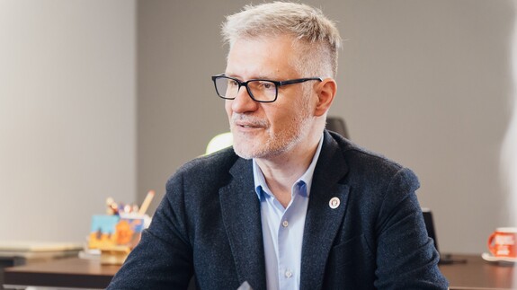 prof. UwB Krzysztof Korotkich