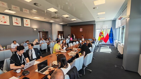 Uczestnicy International Staff Week na UwB
