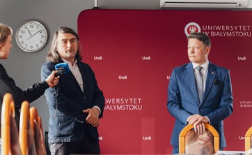 prof. Adam Barnicki, prof. Mariusz Popławski i Paweł Prus