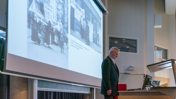 Prof. Zbigniew Oksiuta