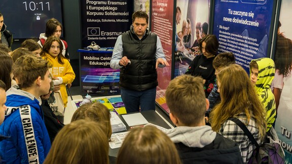 Mobilne Centrum Edukacyjne na Wydziale Nauk o Edukacji