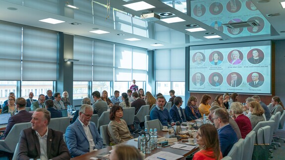 obrady Senatu uczelni