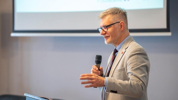 dr hab. Krzysztof Korotkich, prof. UwB