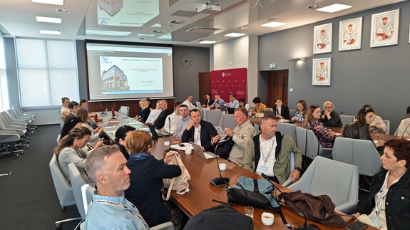 Uczestnicy International Staff Week na UwB
