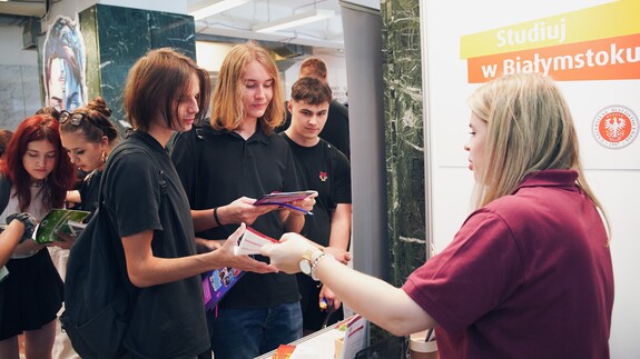 UwB w Lubelskim Salonie Maturzystów