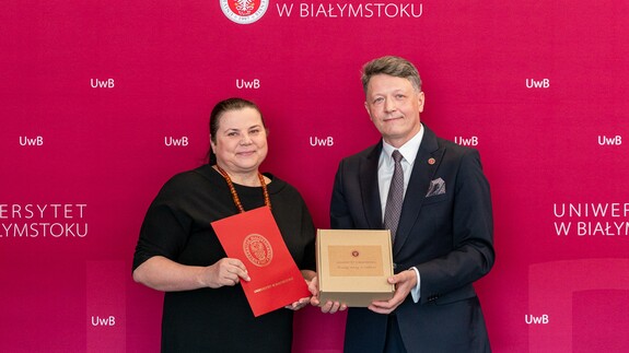 prof. UwB Aneta Petelska i prof. Mariusz Popławski