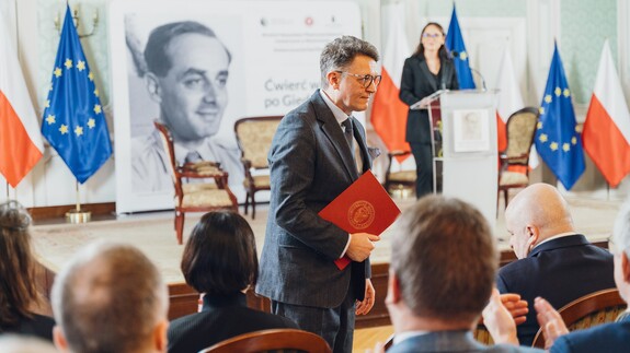 prof. dr hab. Mariusz Popławski