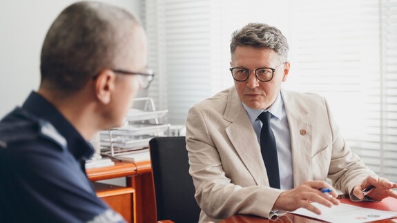 insp. Łukasz Głowacki i prof. Mariusz Popławski