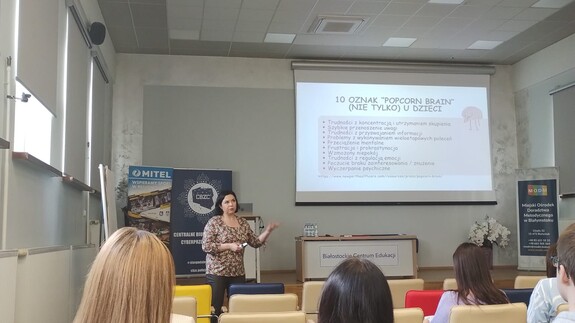 Konferencja SPNJO UwB i Miejskiego Ośrodka Doradztwa Metodycznego w Białymstoku Białostockiego Centrum Edukacji