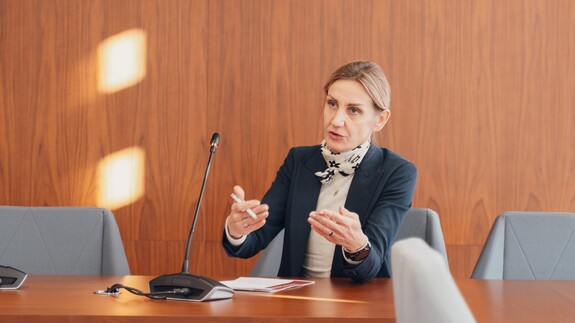 Prorektor ds. studentów i doktorantów - dr hab. Anna Gardocka-Jałowiec, prof. UwB