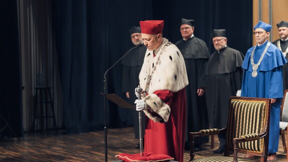 Uroczystość nadania tytułu doktora honoris causa Uniwersytetu w Białymstoku Robertowi I. Frostowi